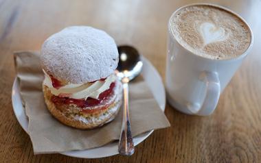 Coffee and cake