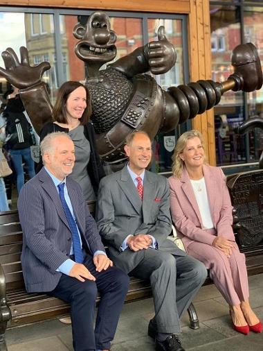 Earl and Countess of Wessex with Nick Park on the Wallace and Gromit Bench