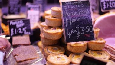 Mooring jellied pork pies